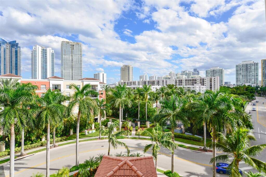Sunny Isles Beach