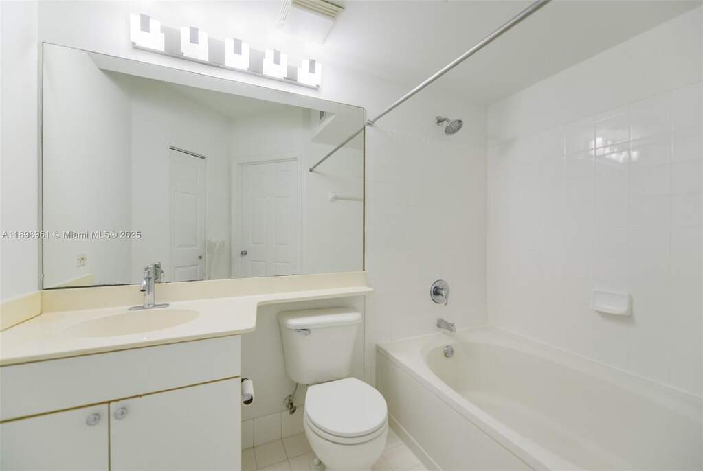 2 Bedroom Apartment/Flat's Image 29