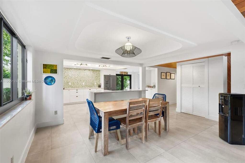 3 Bedroom Single Family Home/House's Image 12