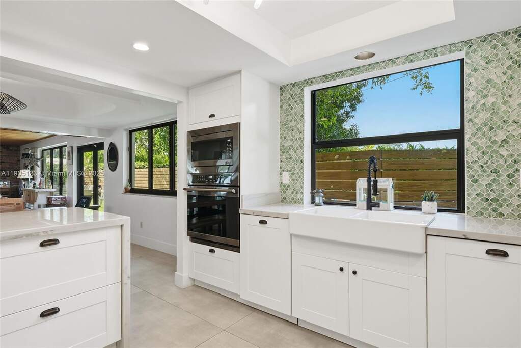 3 Bedroom Single Family Home/House's Image 17