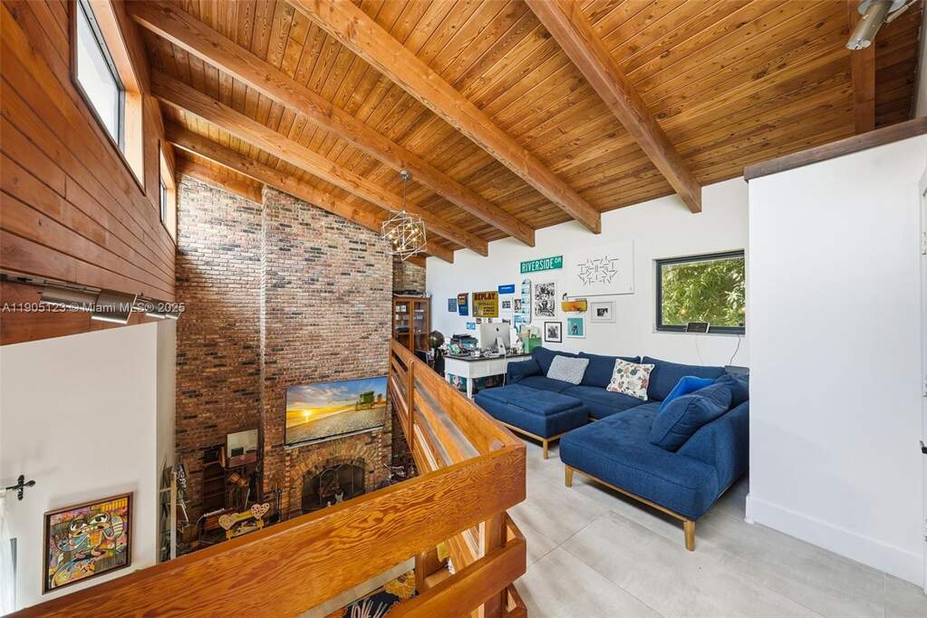 3 Bedroom Single Family Home/House's Image 22
