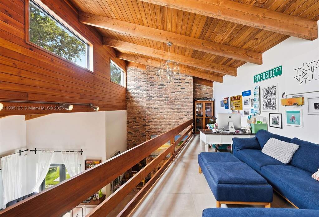 3 Bedroom Single Family Home/House's Image 23