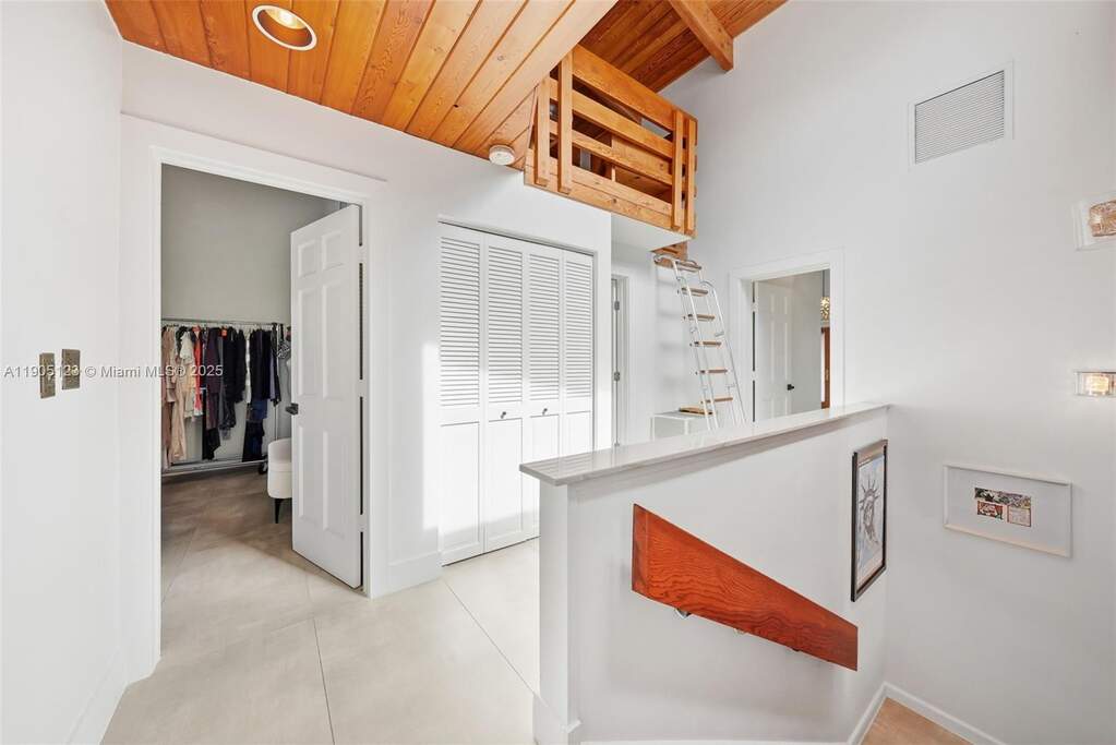 3 Bedroom Single Family Home/House's Image 26
