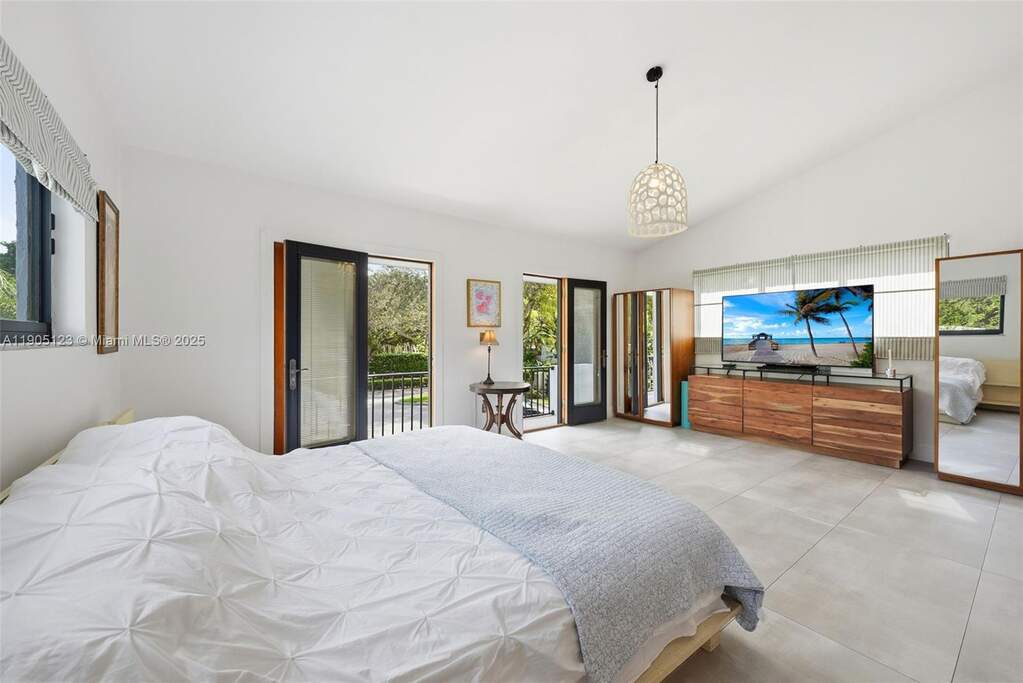 3 Bedroom Single Family Home/House's Image 29