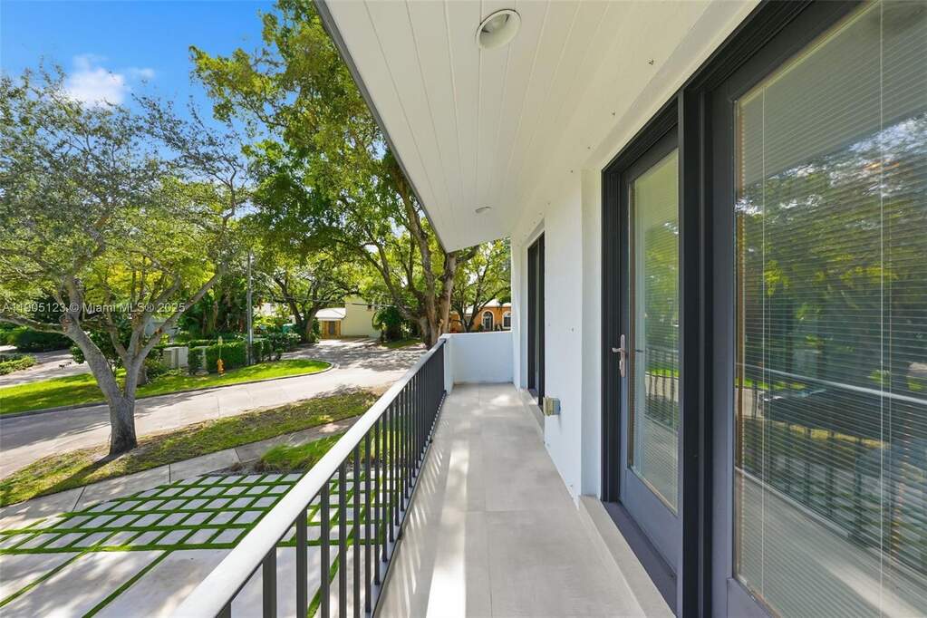 3 Bedroom Single Family Home/House's Image 62