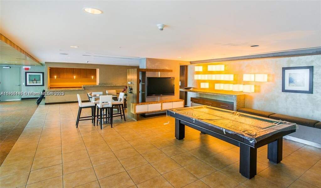 2 Bedroom Apartment/Flat's Image 17