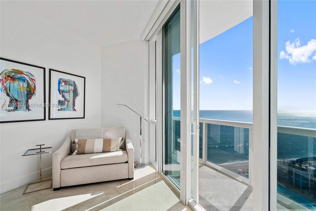 3 Bedroom Apartment/Flat's Image 20
