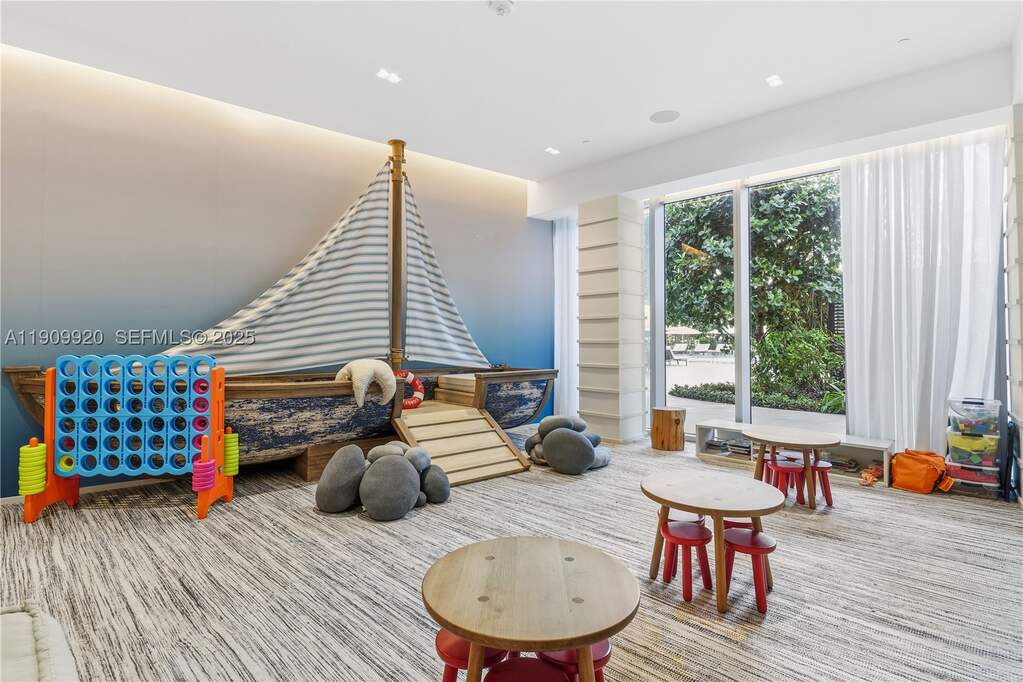 4 Bedroom Apartment/Flat's Image 45