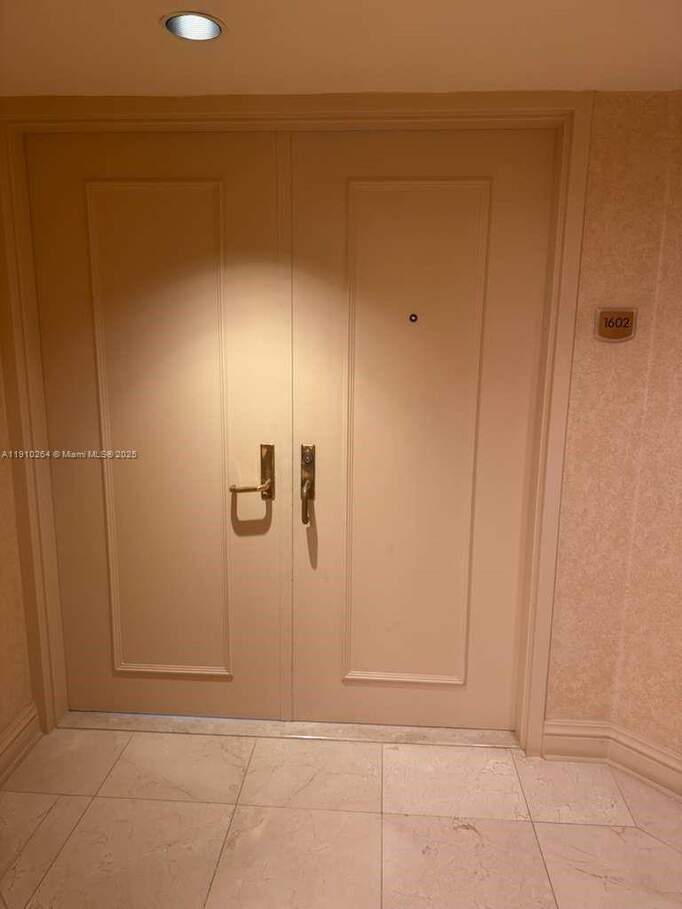 2 Bedroom Apartment/Flat's Image 23