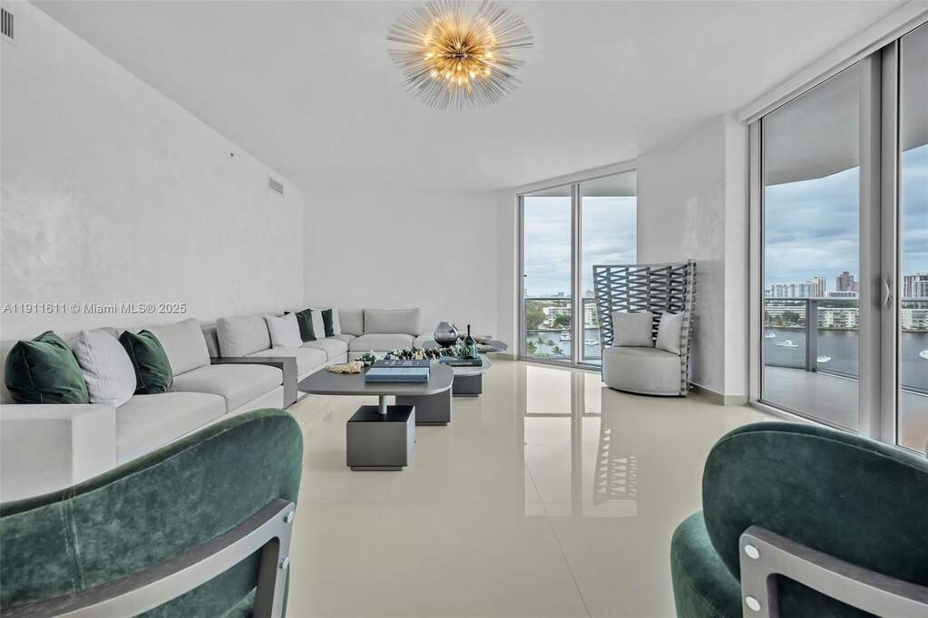 3 Bedroom Apartment/Flat's Image 7