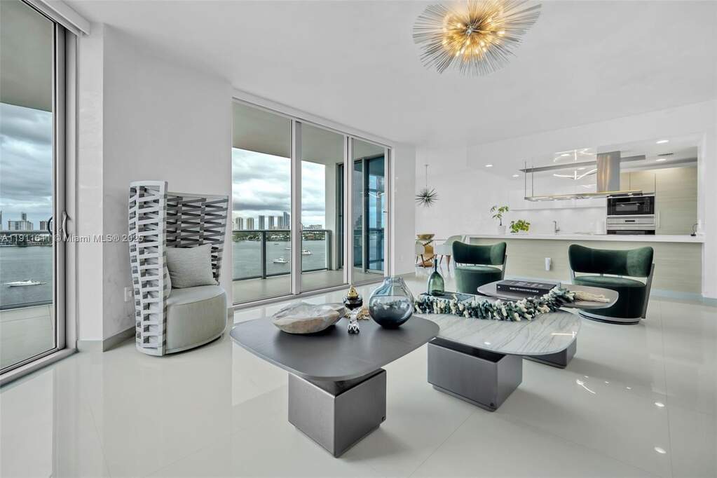 3 Bedroom Apartment/Flat's Image 10