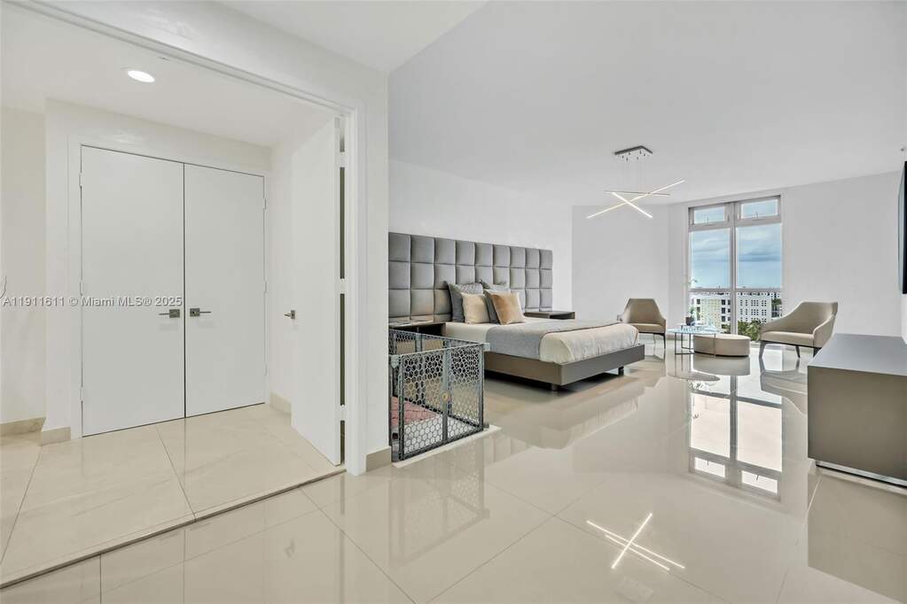 3 Bedroom Apartment/Flat's Image 22