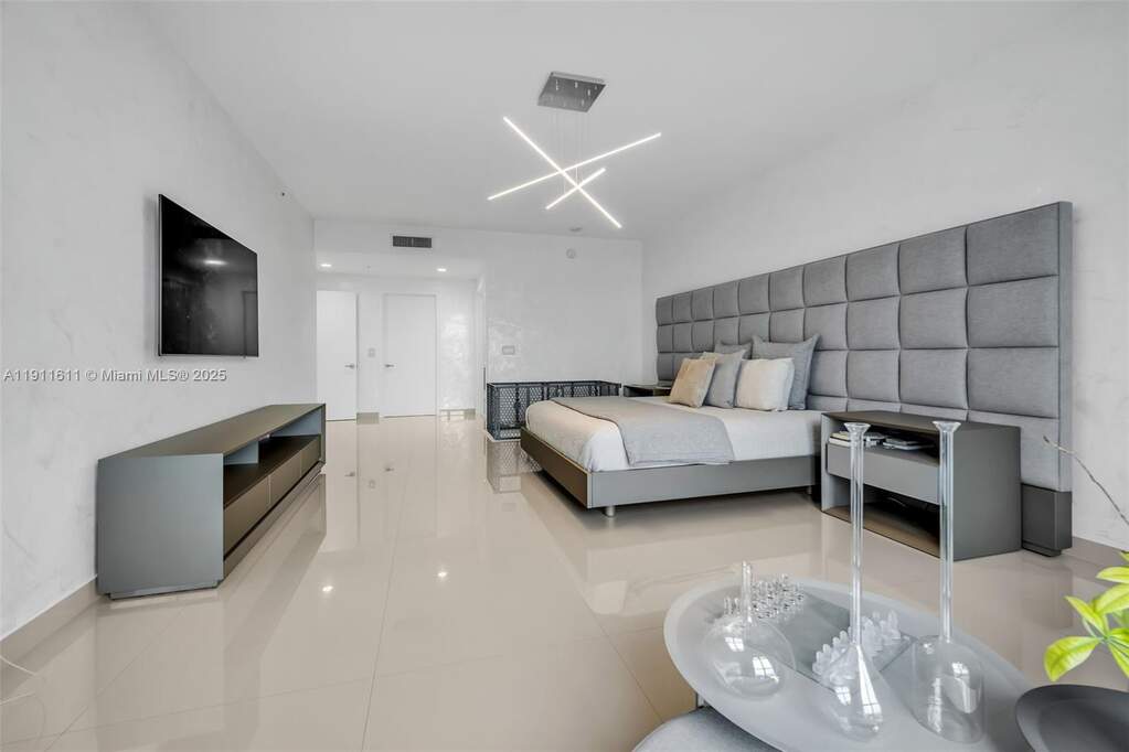 3 Bedroom Apartment/Flat's Image 25