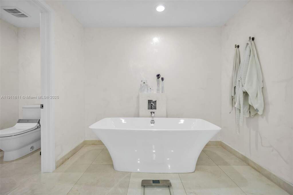 3 Bedroom Apartment/Flat's Image 27