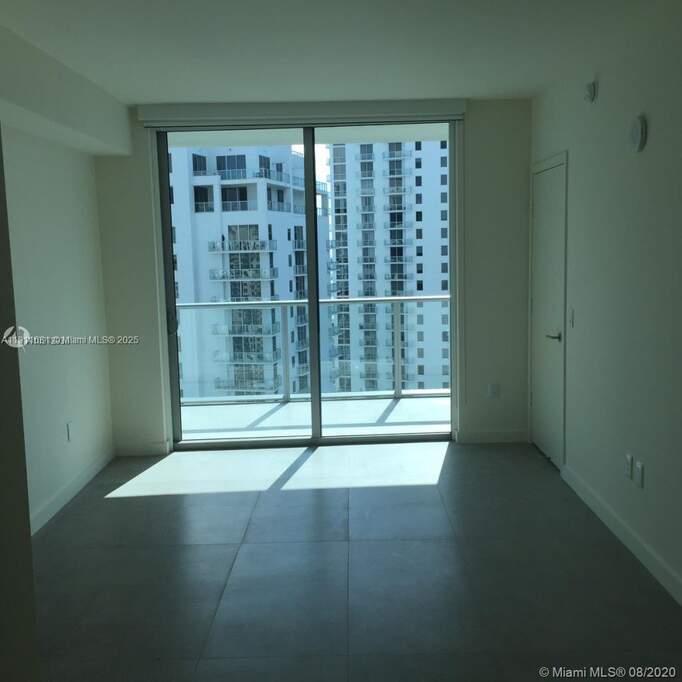 2 Bedroom Apartment/Flat's Image 8
