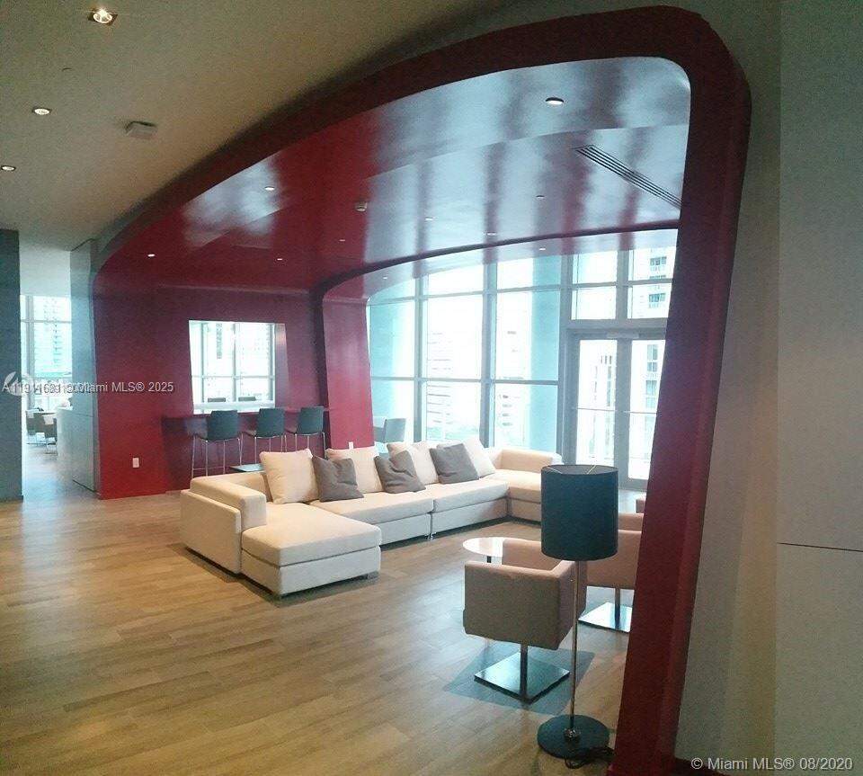 2 Bedroom Apartment/Flat's Image 12