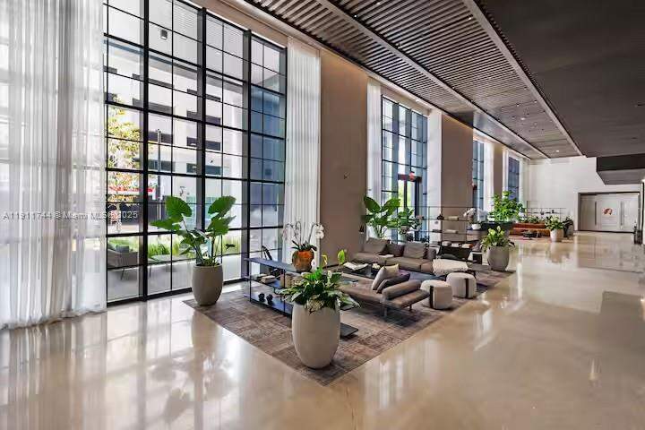 Apartment/Flat's Image 9
