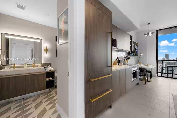 Apartment/Flat's Image 16