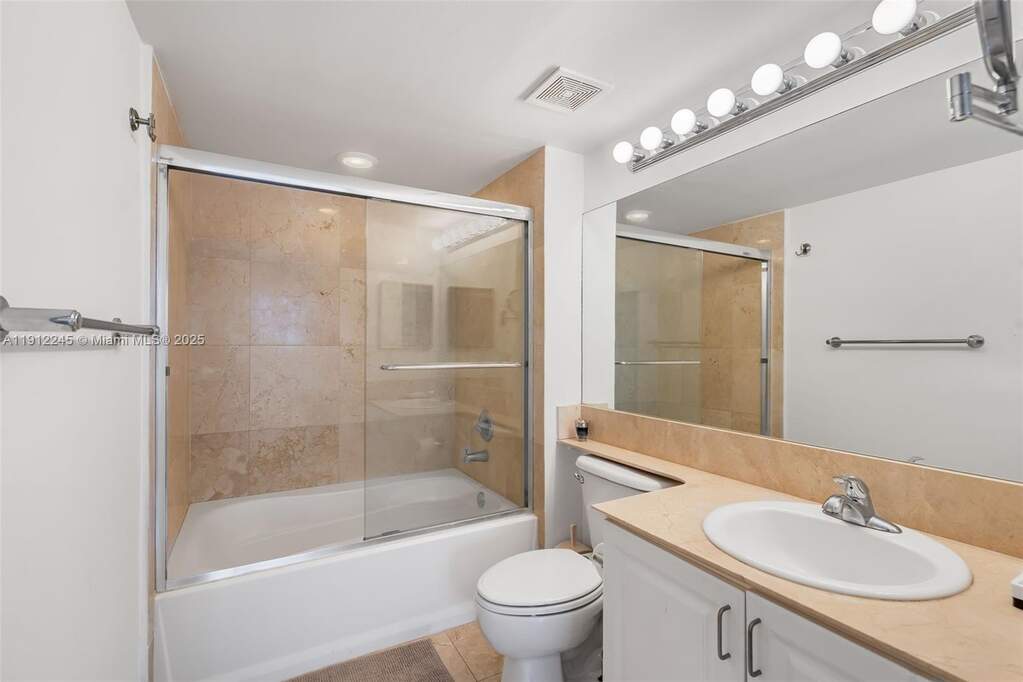 2 Bedroom Apartment/Flat's Image 15