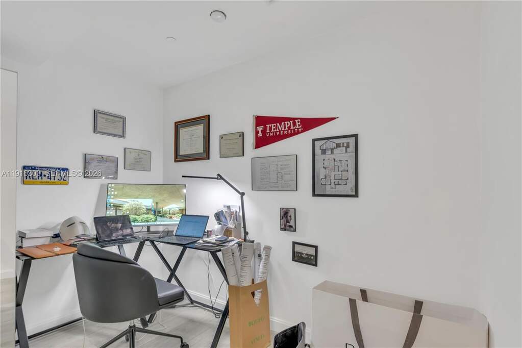 1 Bedroom Apartment/Flat's Image 11