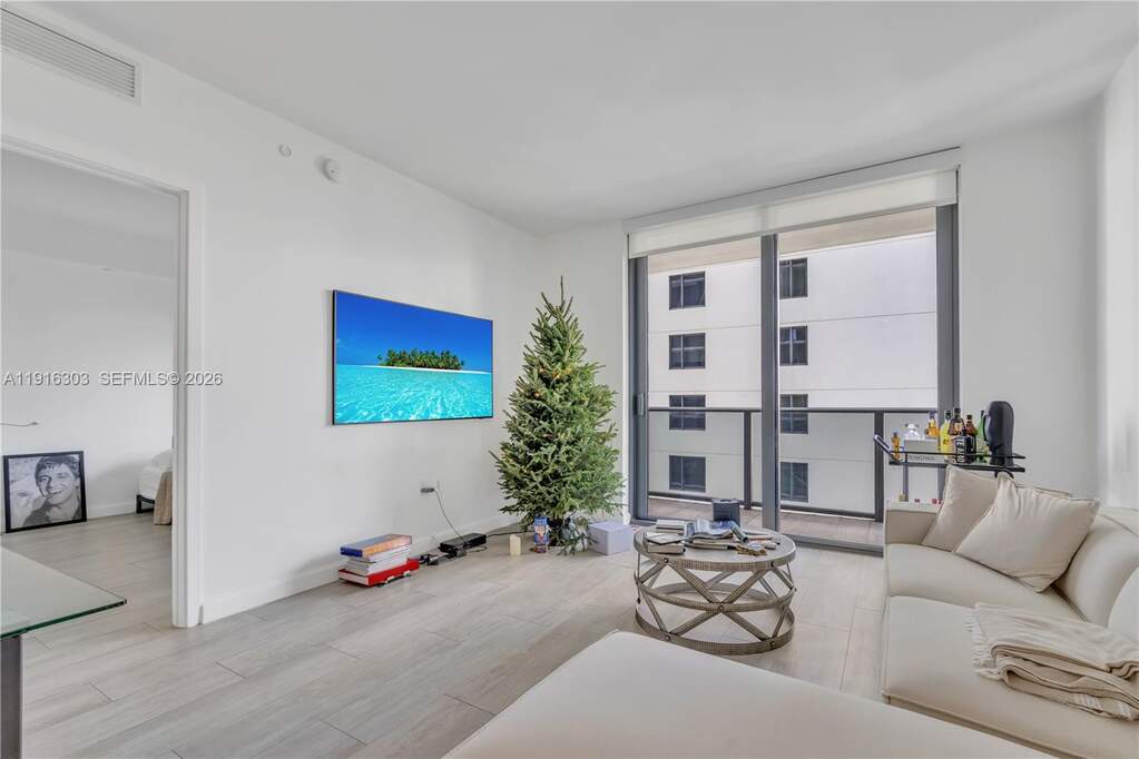 1 Bedroom Apartment/Flat's Image 3