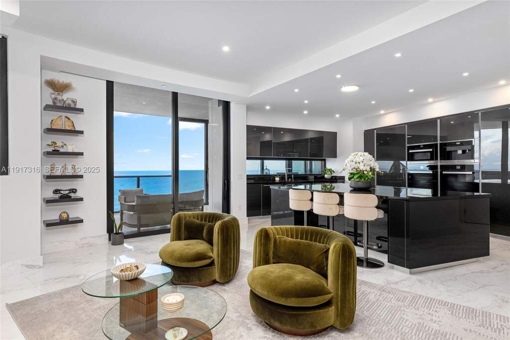 4 Bedroom Apartment/Flat's Image 17