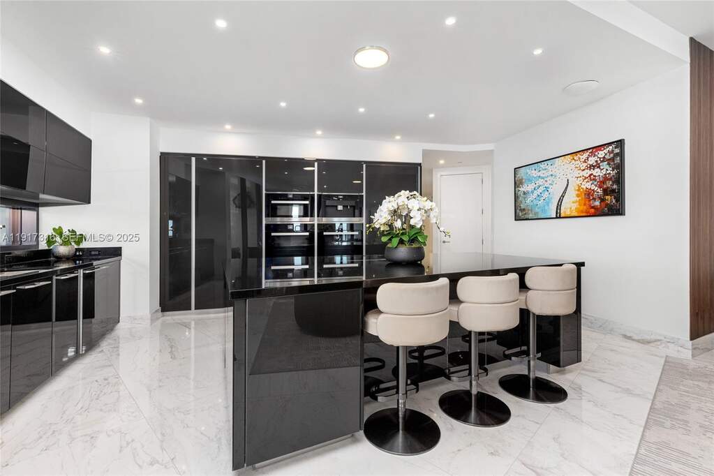 4 Bedroom Apartment/Flat's Image 22