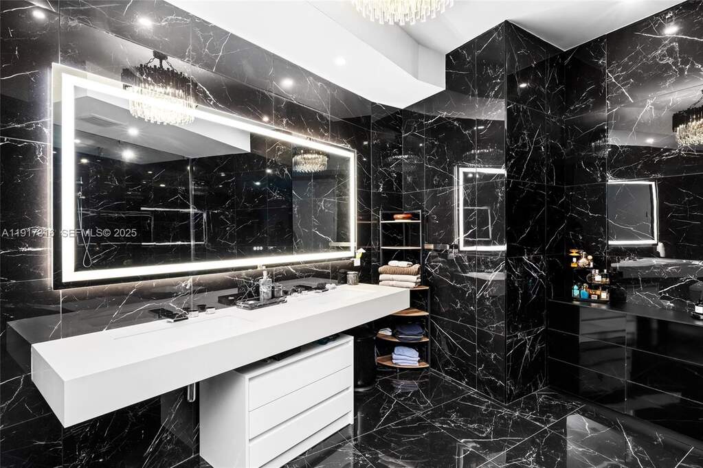 4 Bedroom Apartment/Flat's Image 29