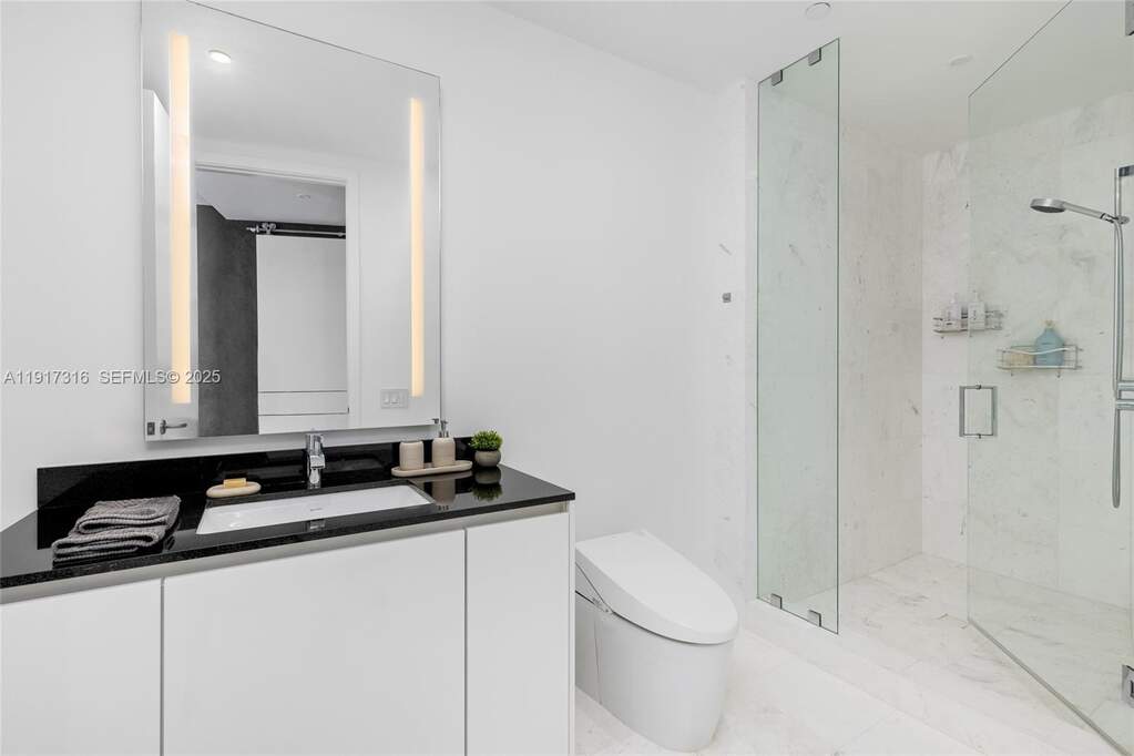 4 Bedroom Apartment/Flat's Image 36