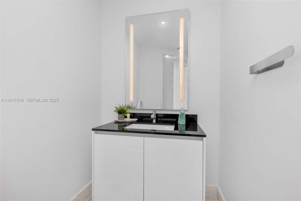 4 Bedroom Apartment/Flat's Image 46