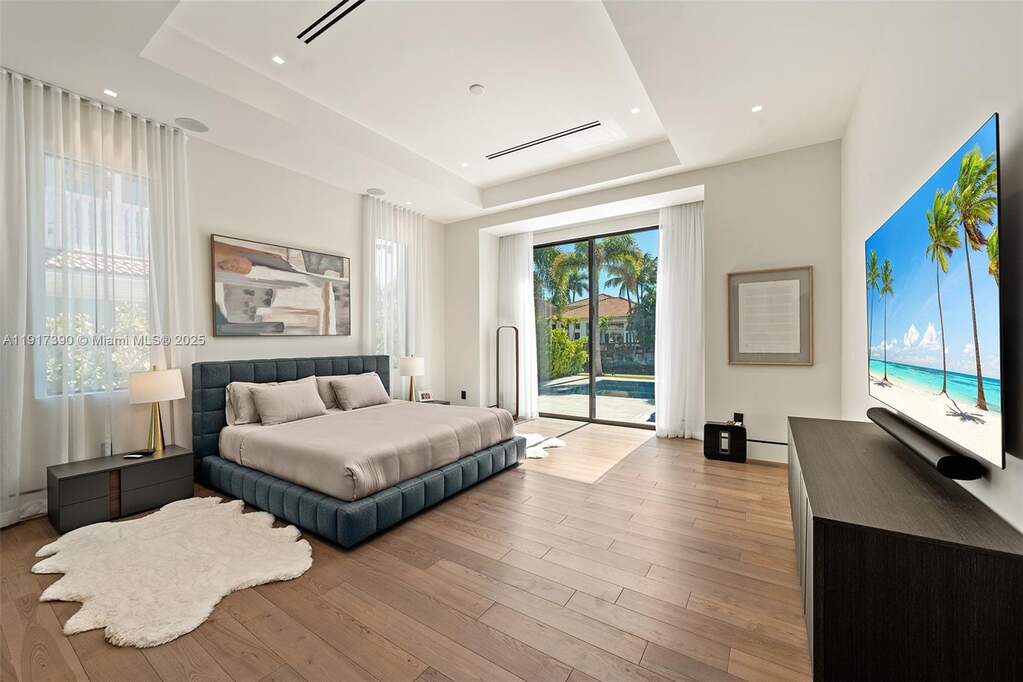 4 Bedroom Single Family Home/House's Image 22
