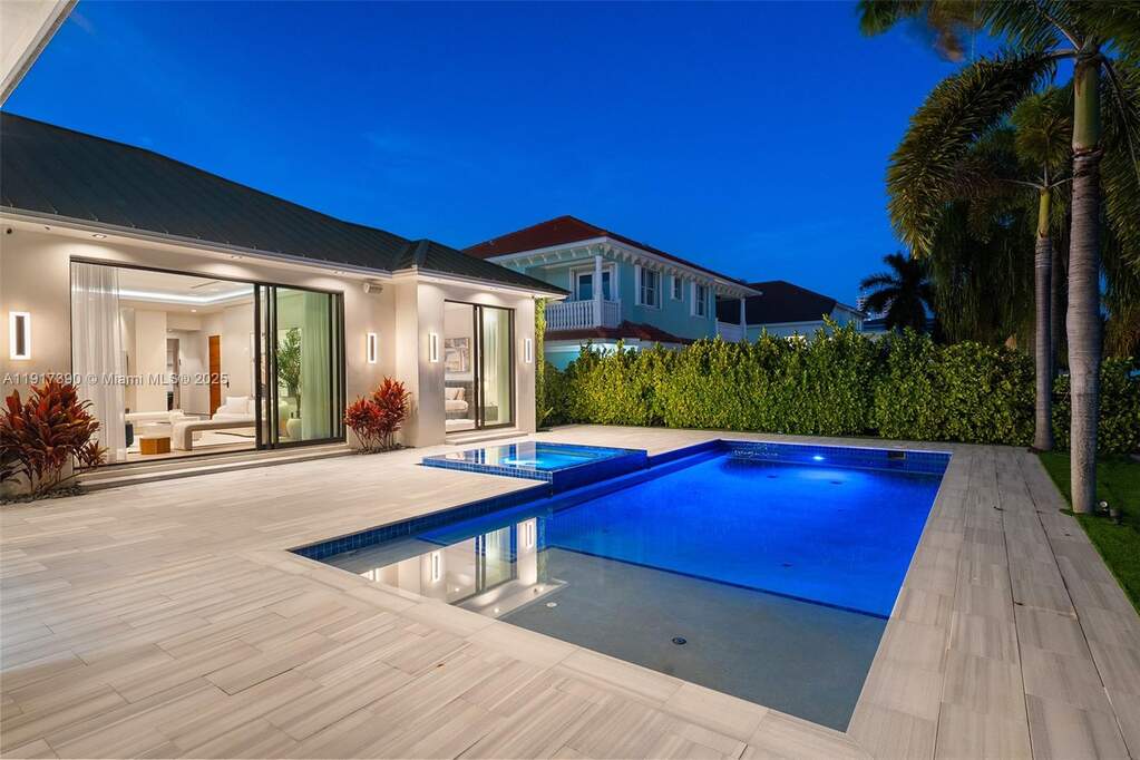 4 Bedroom Single Family Home/House's Image 49