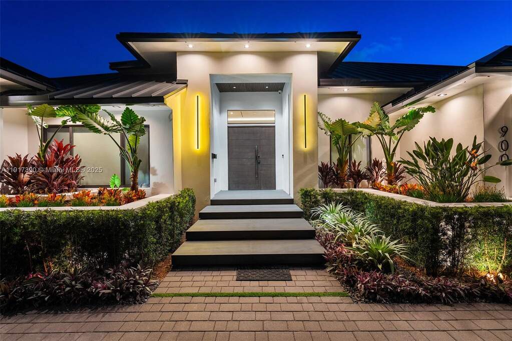 4 Bedroom Single Family Home/House's Image 52