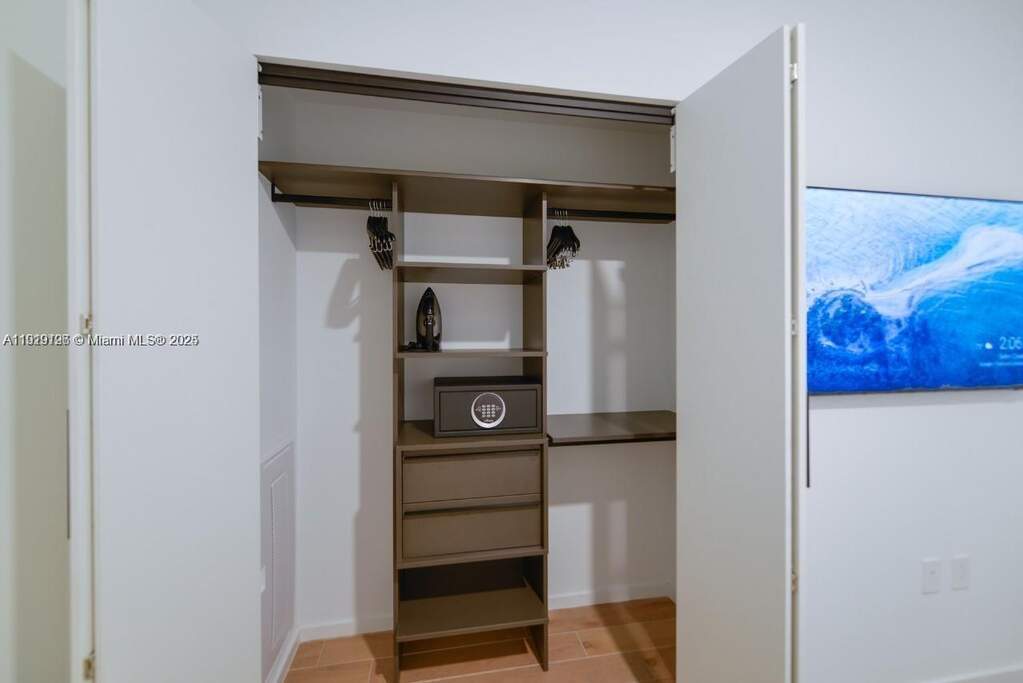 1 Bedroom Apartment/Flat's Image 10