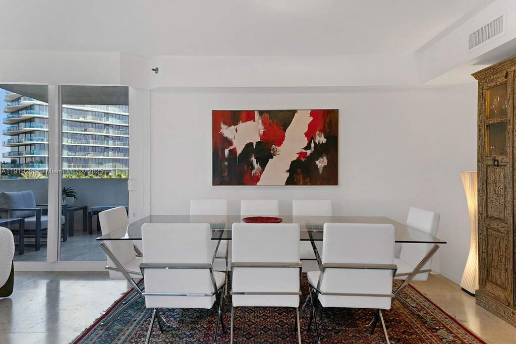 3 Bedroom Apartment/Flat's Image 8