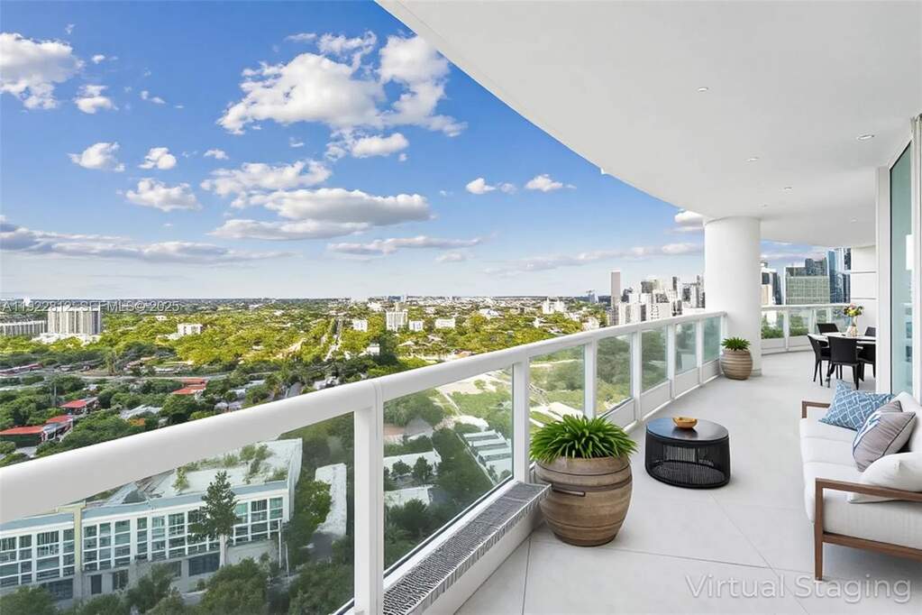 2 Bedroom Apartment/Flat's Image 8