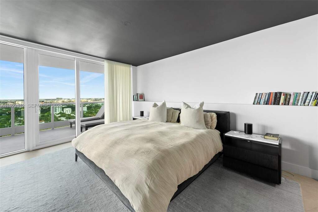 2 Bedroom Apartment/Flat's Image 12