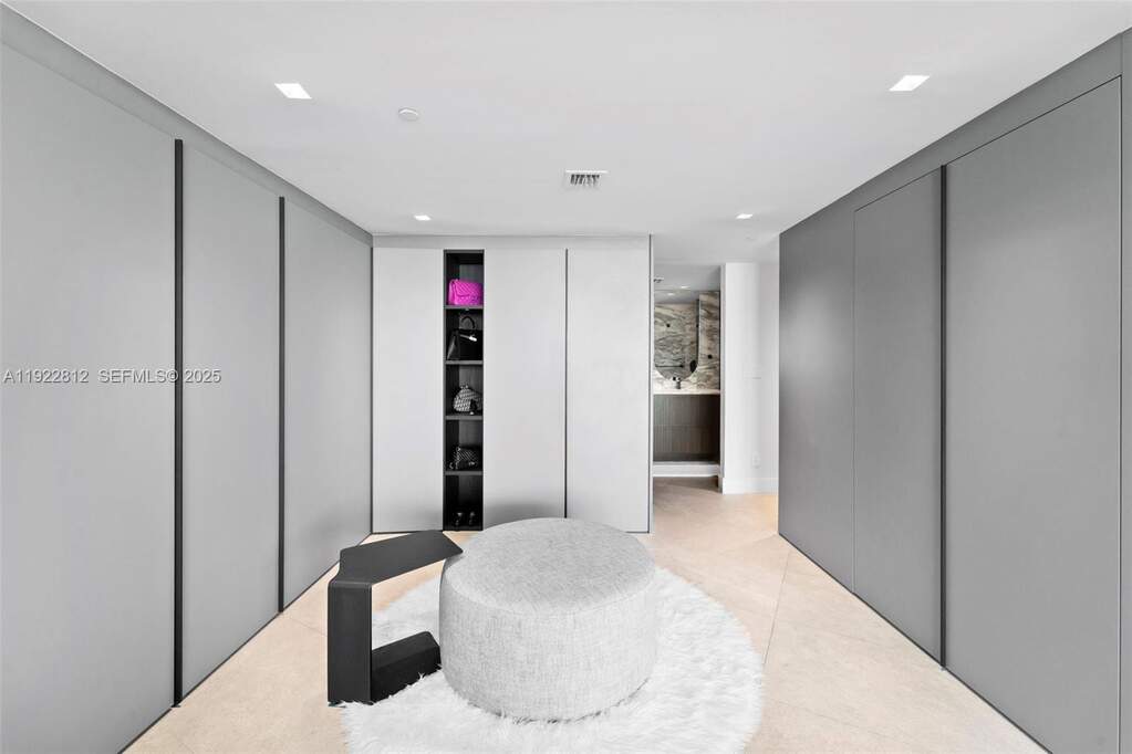 2 Bedroom Apartment/Flat's Image 13