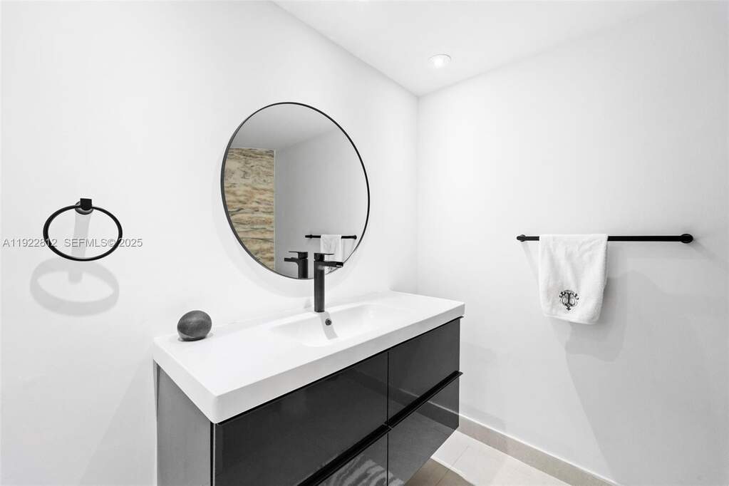 2 Bedroom Apartment/Flat's Image 17