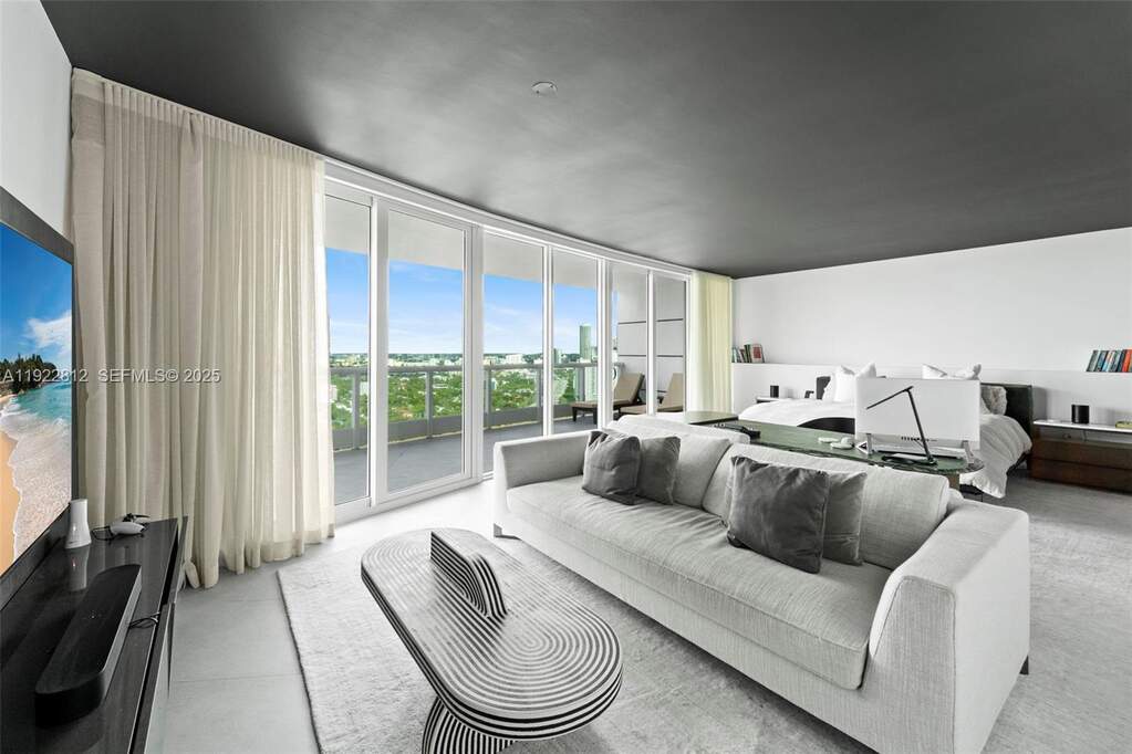 2 Bedroom Apartment/Flat's Image 5