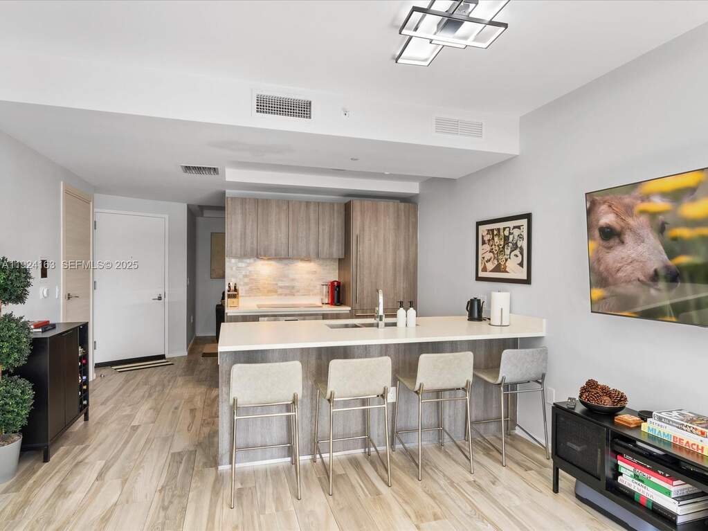 1 Bedroom Apartment/Flat's Image 9