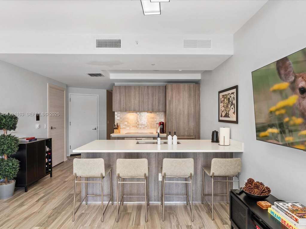1 Bedroom Apartment/Flat's Image 10
