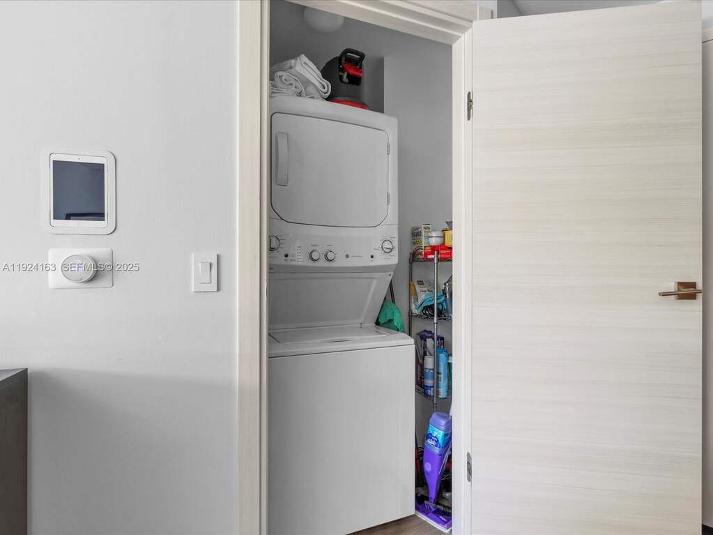 1 Bedroom Apartment/Flat's Image 12