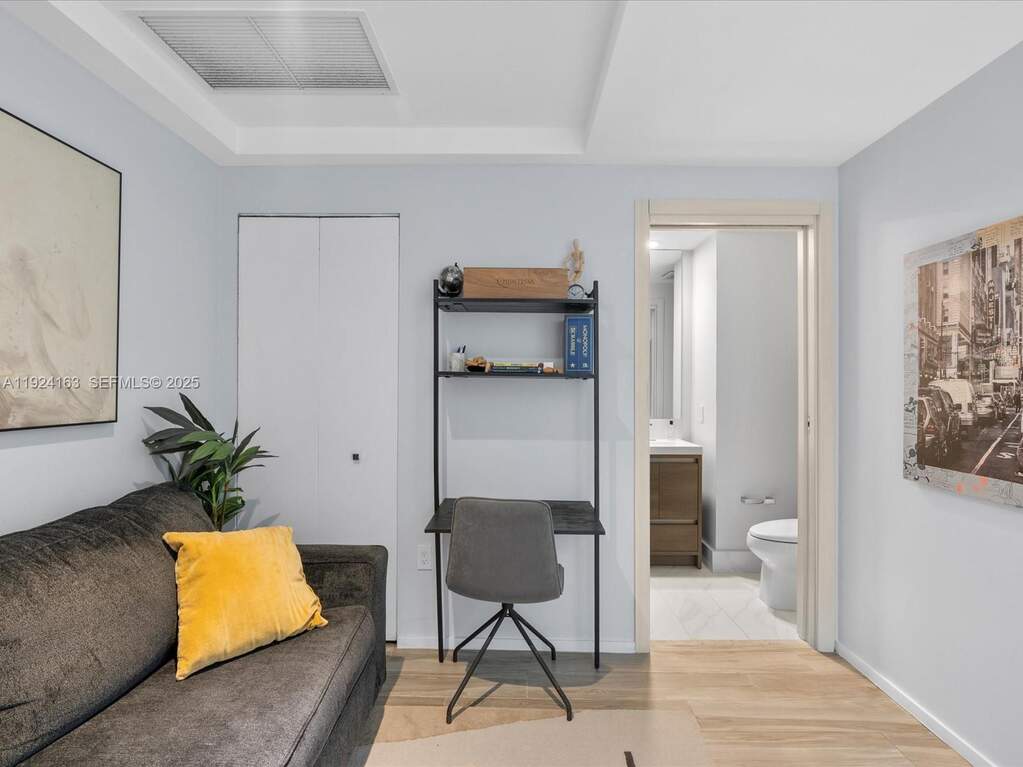 1 Bedroom Apartment/Flat's Image 14