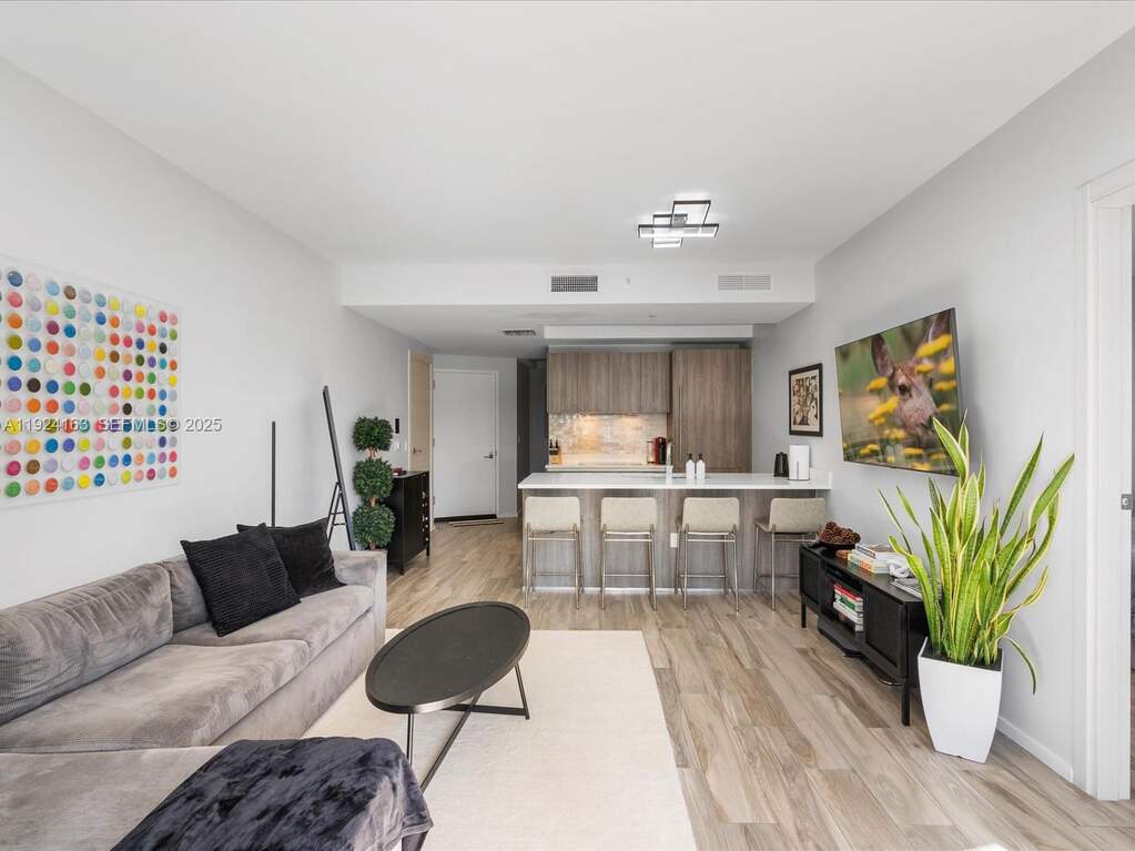 1 Bedroom Apartment/Flat's Image 5