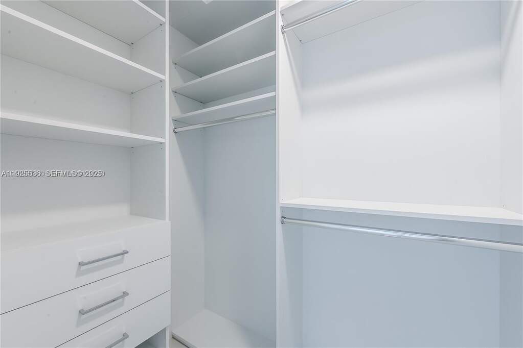 2 Bedroom Apartment/Flat's Image 9