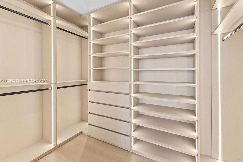3 Bedroom Apartment/Flat's Image 12