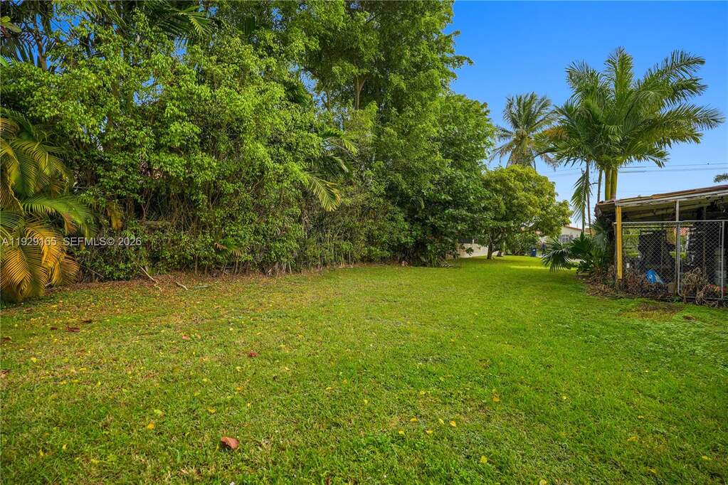 4 Bedroom Single Family Home/House's Image 33