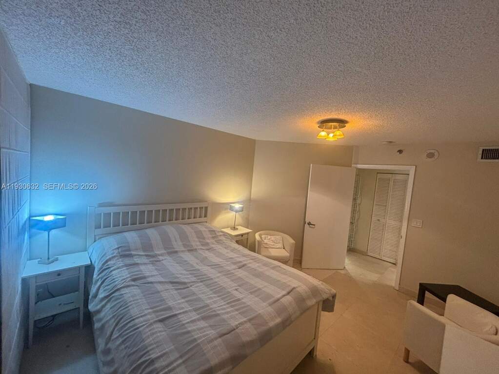1 Bedroom Apartment/Flat's Image 7
