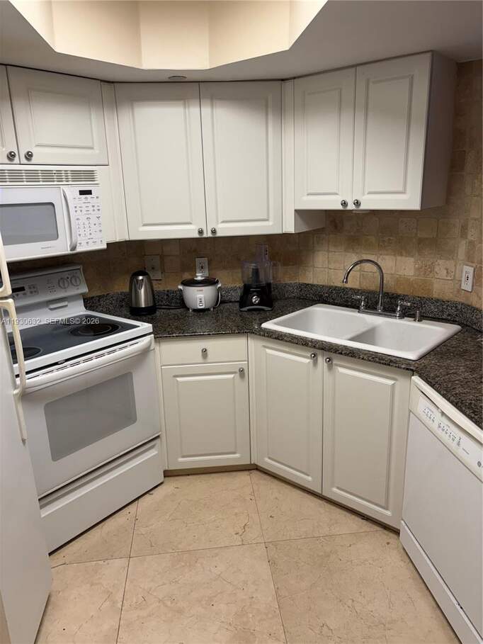 1 Bedroom Apartment/Flat's Image 6